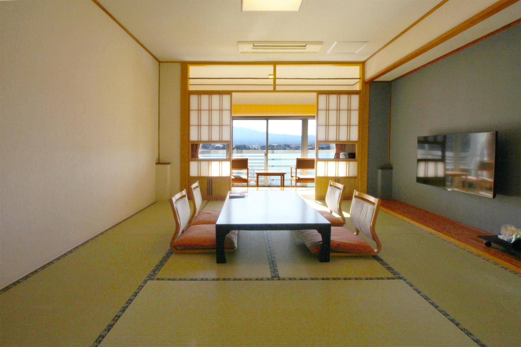 Hotel New Century Fujikawaguchiko Eksteriør billede
